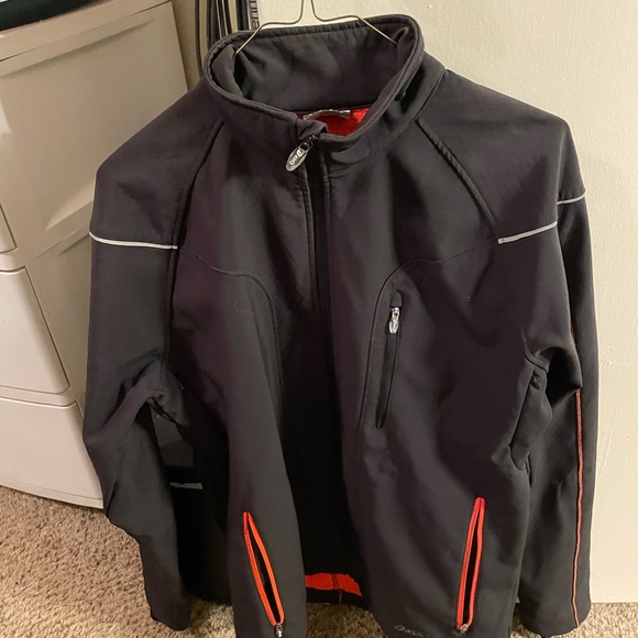 Asics jacket - Picture 2 of 2